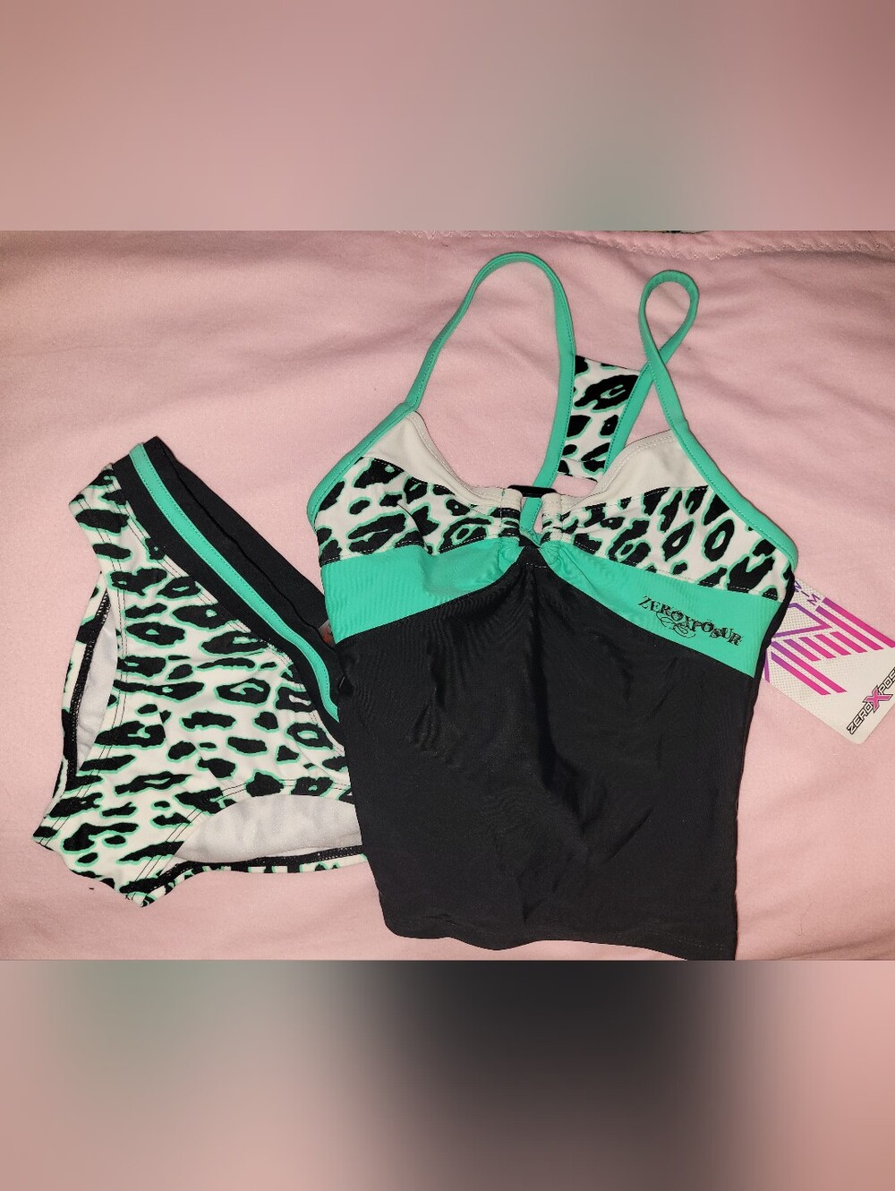 ZeroXposur Black and Wasabi Leopard Two-Piece Swim Set NWT Girls Size 8
